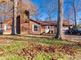 928 Hazelwood Park, Clarksville, IN 47129