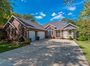 3961 W Maplewood St, Springfield, MO 65807