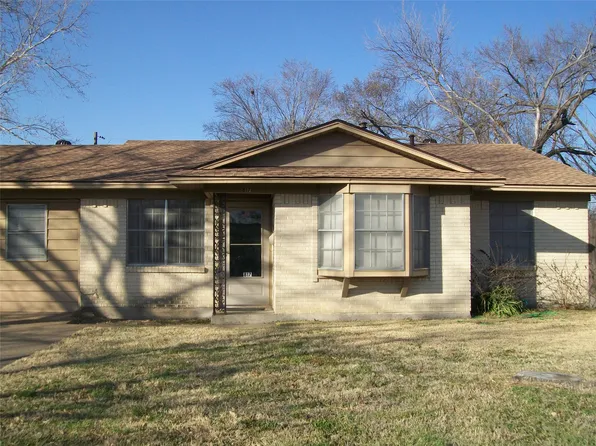 817 Miranda Dr, Mesquite, TX 75149
