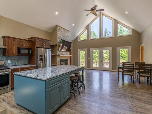 62 McNally Road, Saint Albans, ME 04971