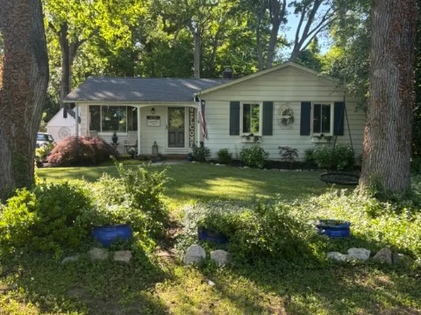 430 Duvall Ln, Annapolis, MD 21403