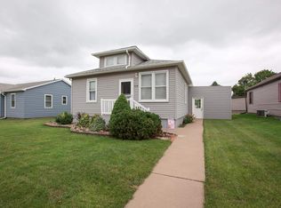 718 S Main St, Cuba City, WI 53807