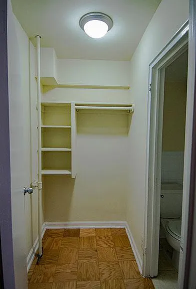35 E St NW — Photo 8