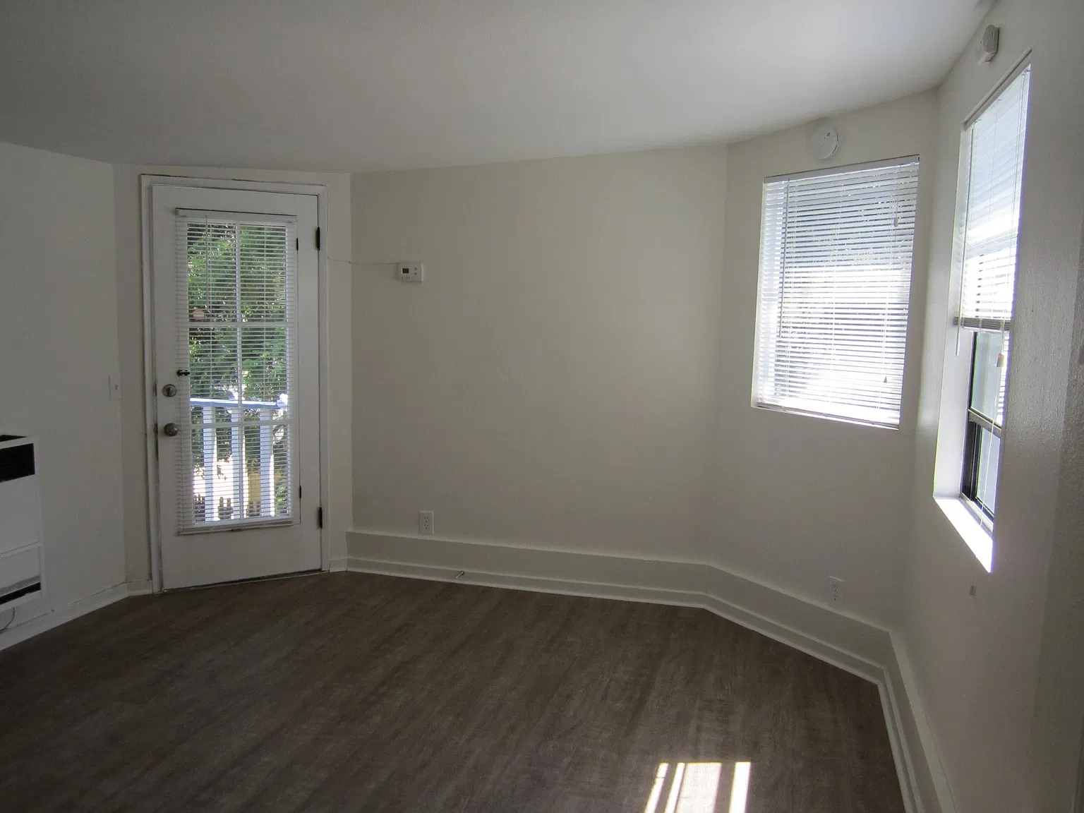 1 bed, $2,995 — Photo 3