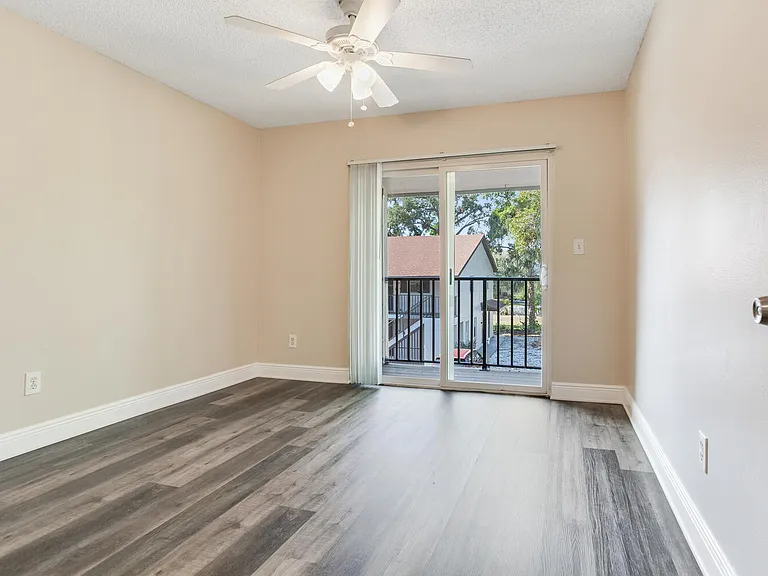 3109 W Horatio St #28 — Photo 21
