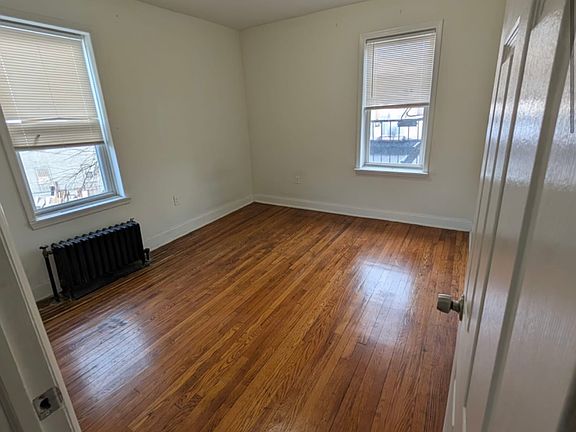 5th image of 65-67 4th Ave #26