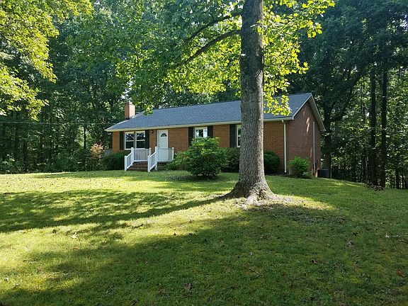 3rd image of 2703 Indian Run Rd