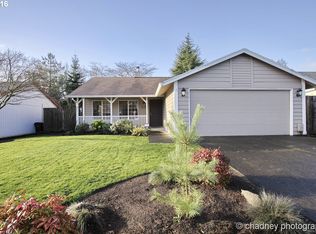 19437 Stillmeadow Dr, Oregon City, OR 97045