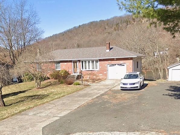 1 Tappan Dr