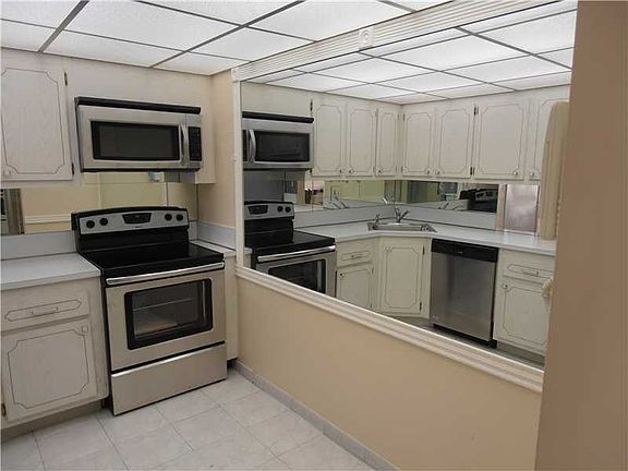 4th image of 2150 Sans Souci Blvd #A509