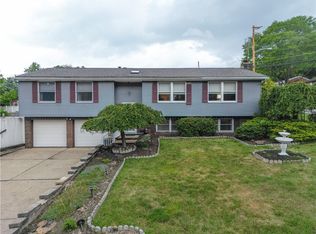 468 Tahoe Dr, Pittsburgh, PA