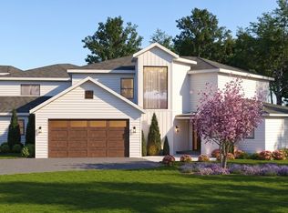 2 Overlook Dr #B, Bedford, MA 01730