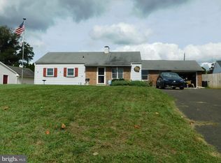 619 Trenton Rd, Fairless Hills, PA 19030