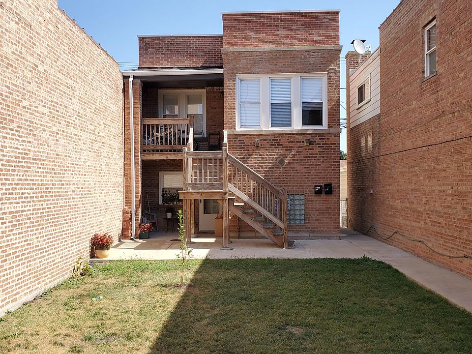 1st image of 5937 N Milwaukee Ave Floor 2