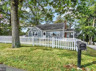240 S Camp St, Red Lion, PA 17356