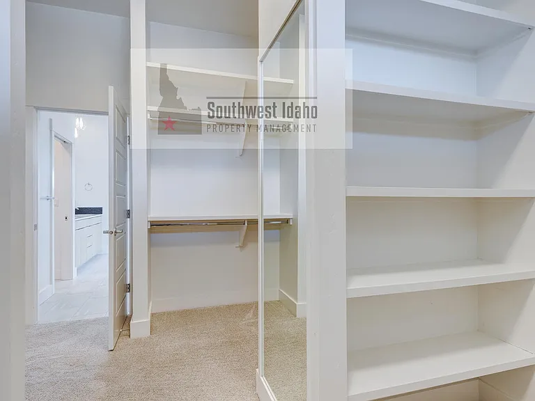 476 W Buroak Dr — Photo 34