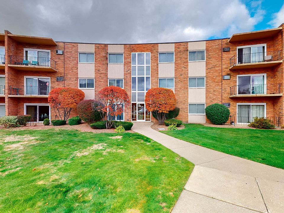 1st image of 9724 S Karlov Ave APT 201