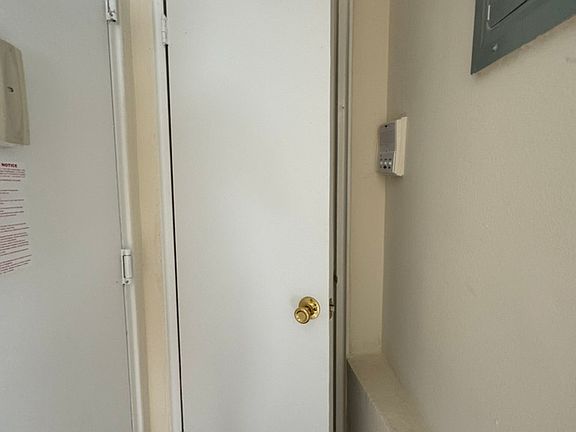 2nd image of 21-25 24th St #2D