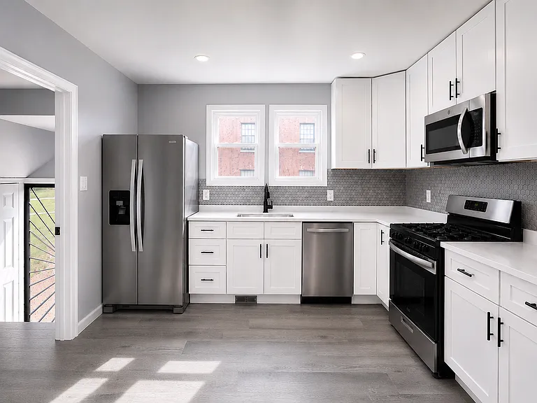 3347 Webb St — Photo 14