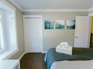 7459 15th Ave, Burnaby, BC V3N1W3