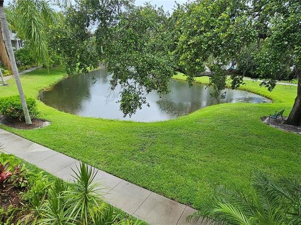 850 S Tamiami Trl APT 230