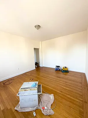 Rented by Showcase Realty | media 2