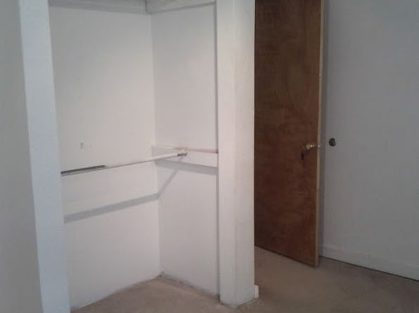 638 W Prospect Rd
