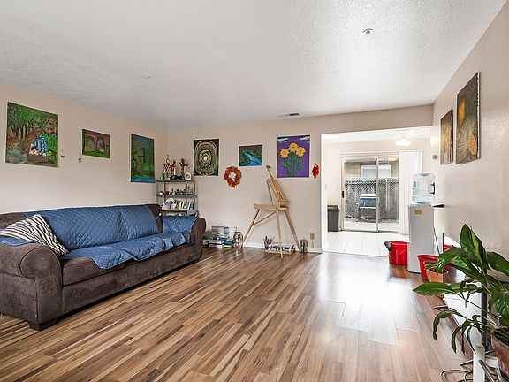 5th image of 629 W 2nd Ave APT 3