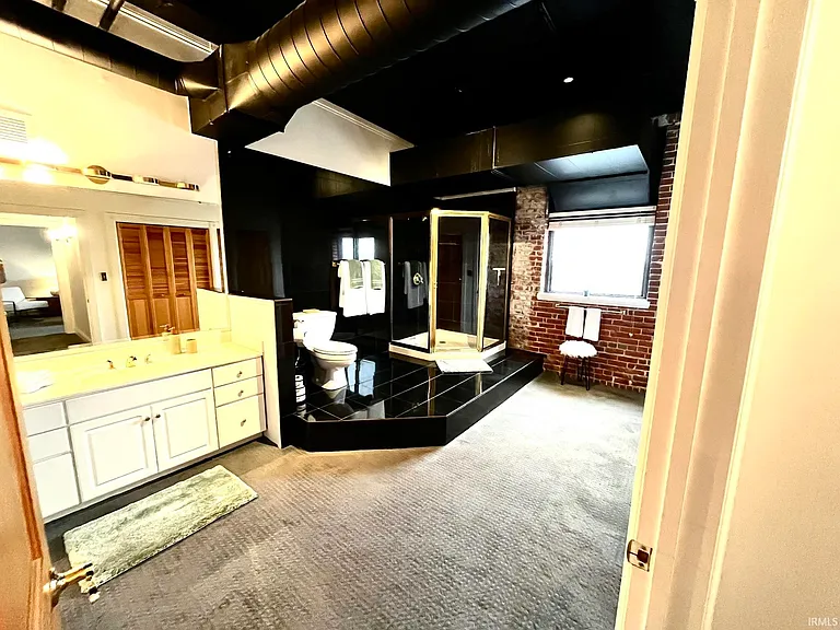 915 Main St #601 — Photo 12