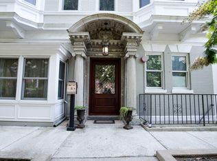 1305 E Capitol St SE APT 203, Washington, DC 20003