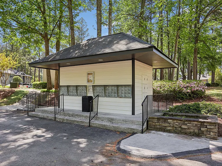 ReNew Marietta — Photo 25