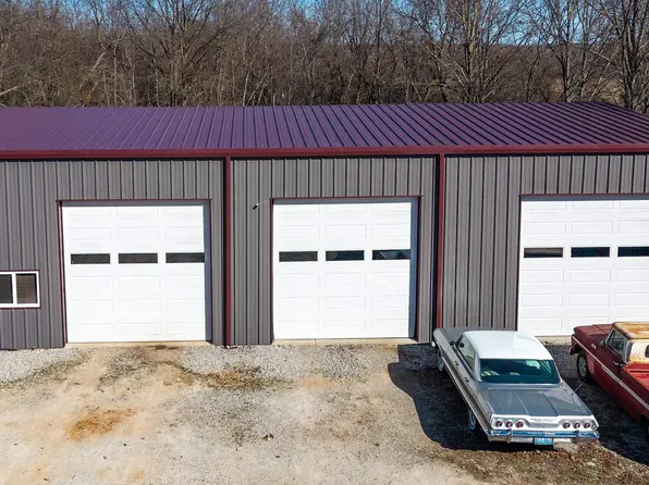 1813 Private Road 8650, West Plains, MO 65775