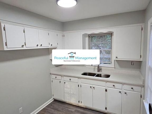 4th image of 2516 Schaul St Unit B