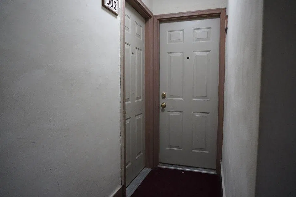 1 bed, 950 sqft, $975 — Photo 2