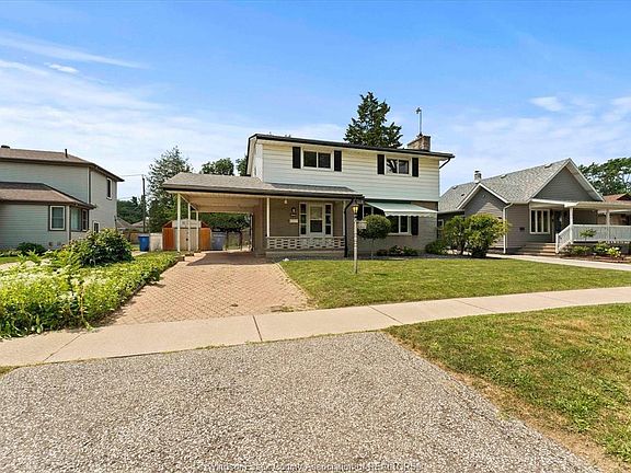 5th image of 1025 Esdras Ave