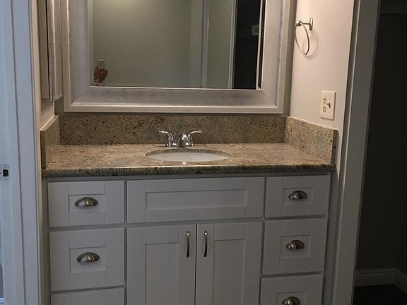 5th image of 3242 Ashford St Unit F