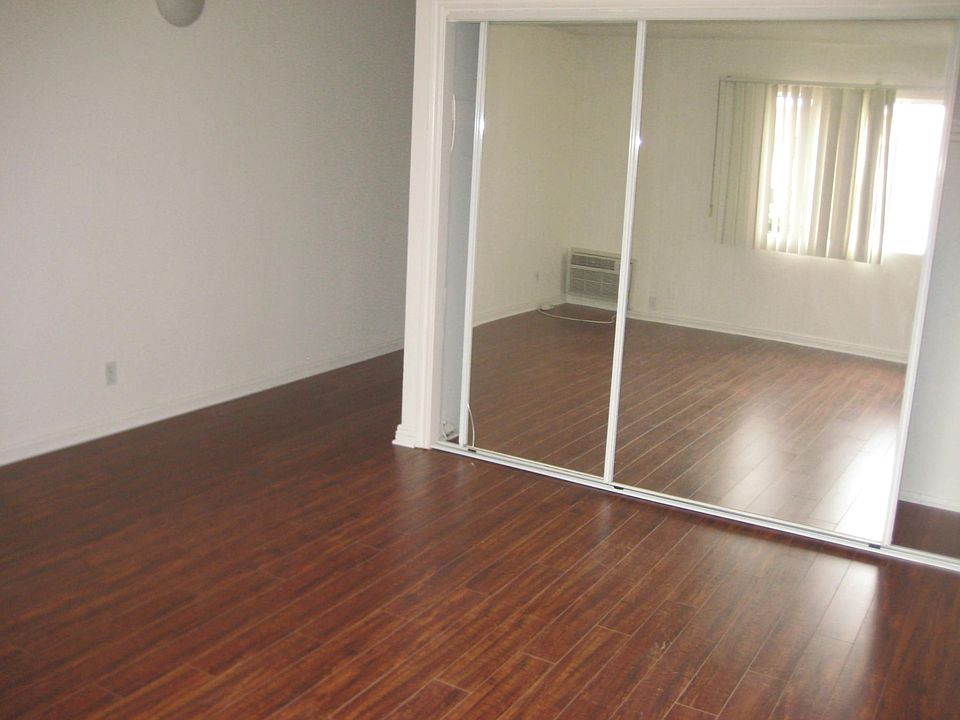 2nd image of 333 S St Andrews Pl APT 205