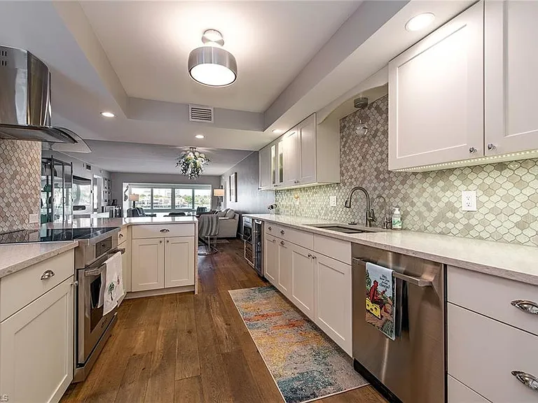 4155 Crayton Rd #203 — Photo 3