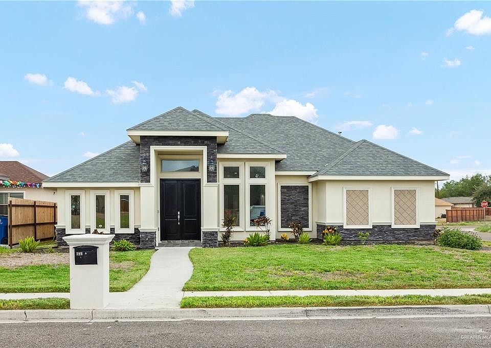 1st image of 300 Katrina Dr
