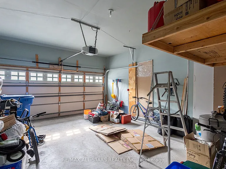 102 Creekland Ave — Photo 49
