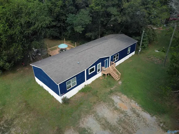 9546 Highway 36 E, Laceys Spring, AL 35754