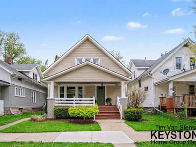 1117 Powers Ave NW, Grand Rapids, MI, 49504