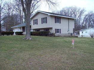 304 Parklane St, Harrison, MI