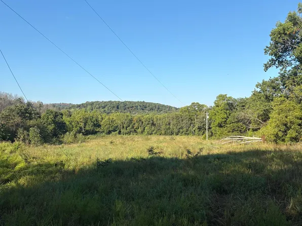 3882 Lunenburg Rd, Melbourne, AR 72556