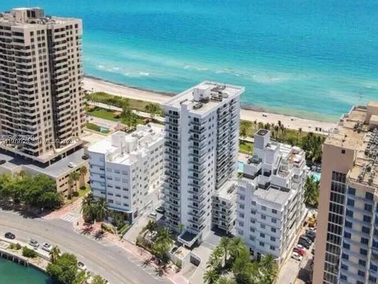 2457 Collins Ave #1605 — Photo 15