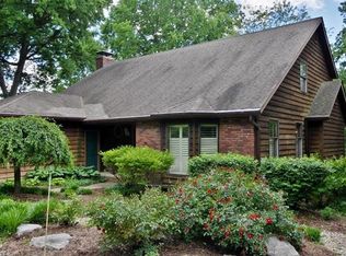 3403 Riverview Ct, Godfrey, IL 62035