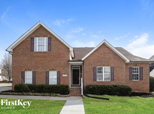 1305 Camden Place Ct, Winston Salem, NC 27103