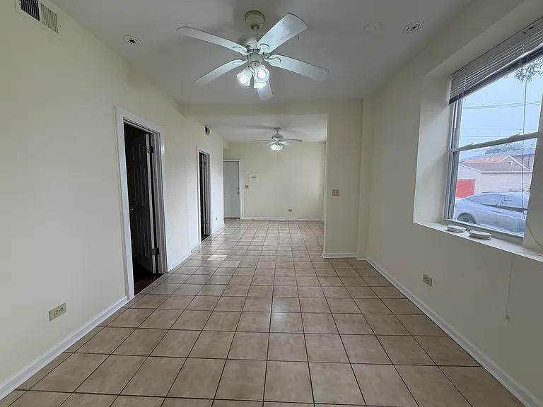 3271 S Bell Ave #1R — Photo 6
