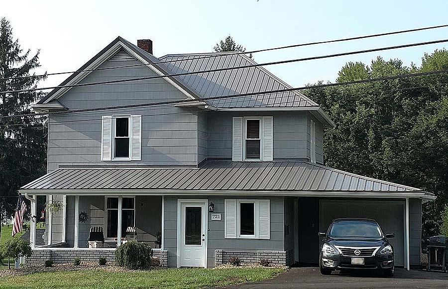 1st image of 721 E Main St