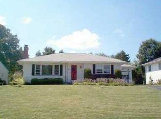 77 High Point Trl, Rochester, NY 14609